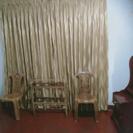 Umaya Rest Inn Balangoda Bagian luar foto