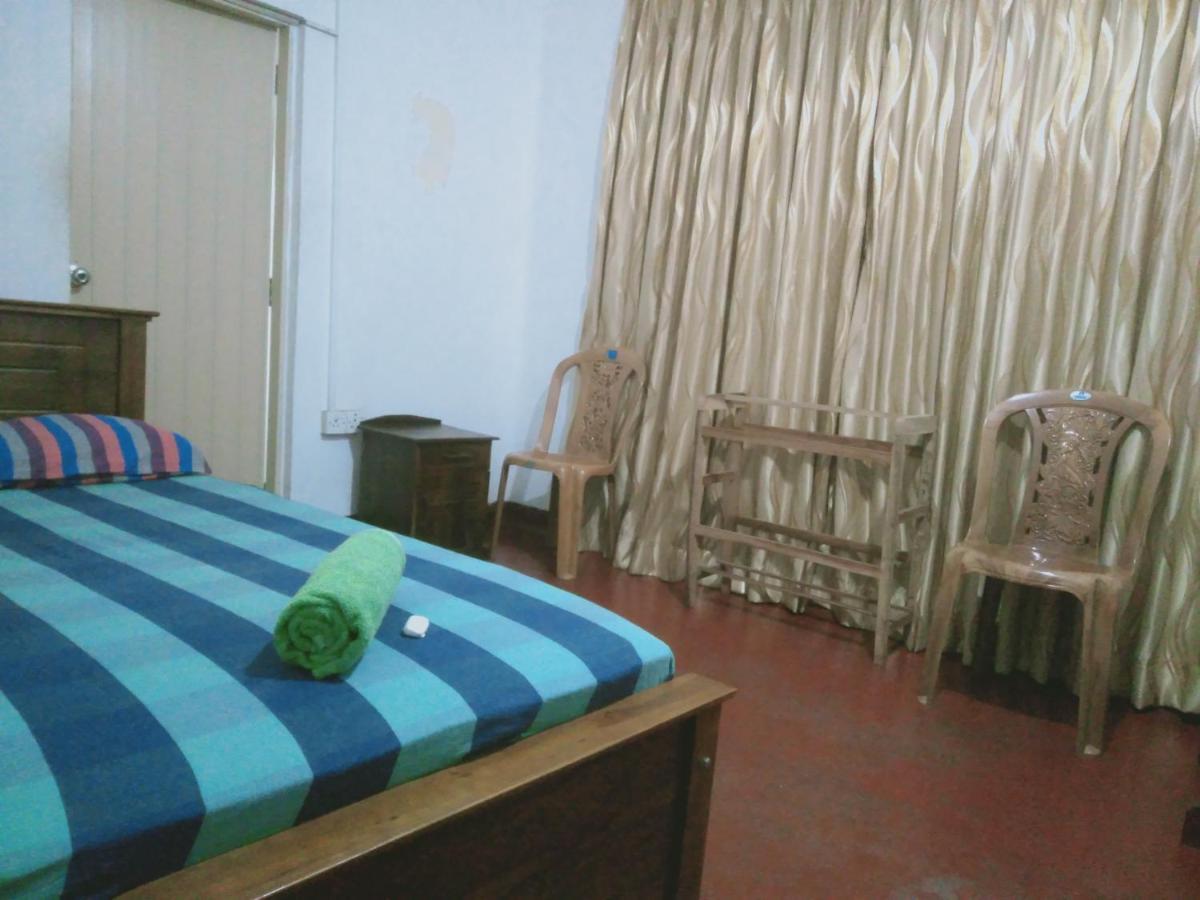 Umaya Rest Inn Balangoda Bagian luar foto