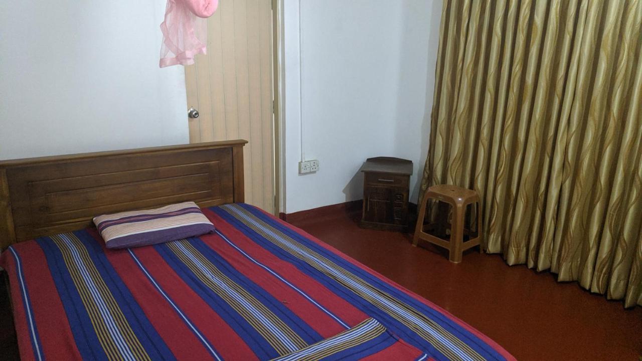 Umaya Rest Inn Balangoda Bagian luar foto